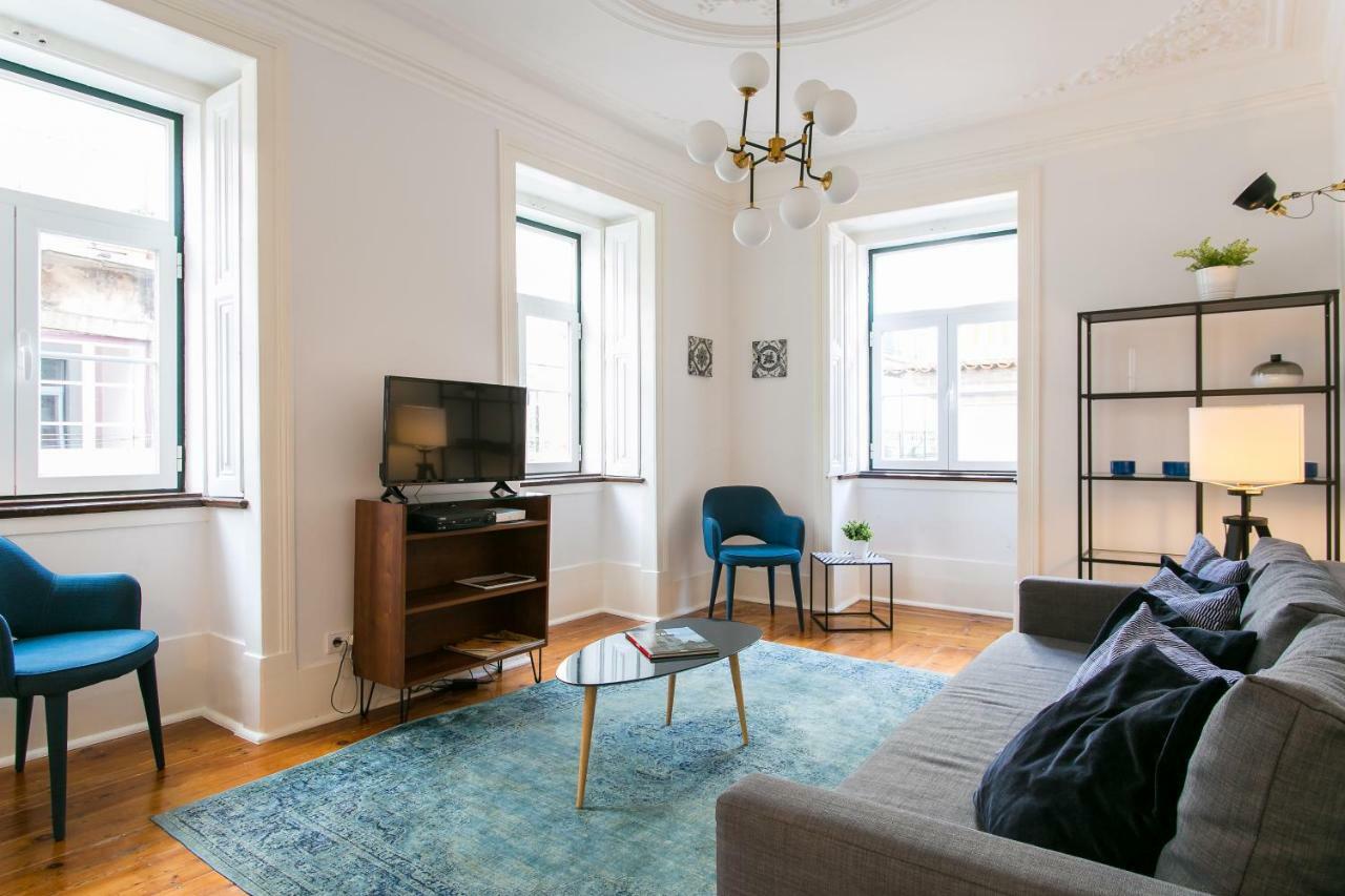 Joivy Splendid 2Br Flat In Bairro Alto, Nearby Luis De Camoes Square Apartment Lisbon Luaran gambar