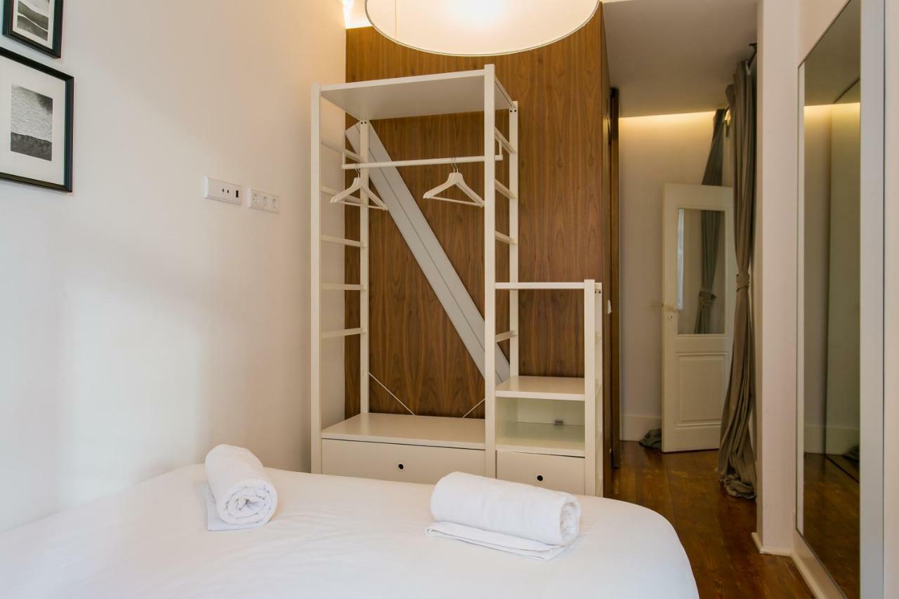 Joivy Splendid 2Br Flat In Bairro Alto, Nearby Luis De Camoes Square Apartment Lisbon Luaran gambar