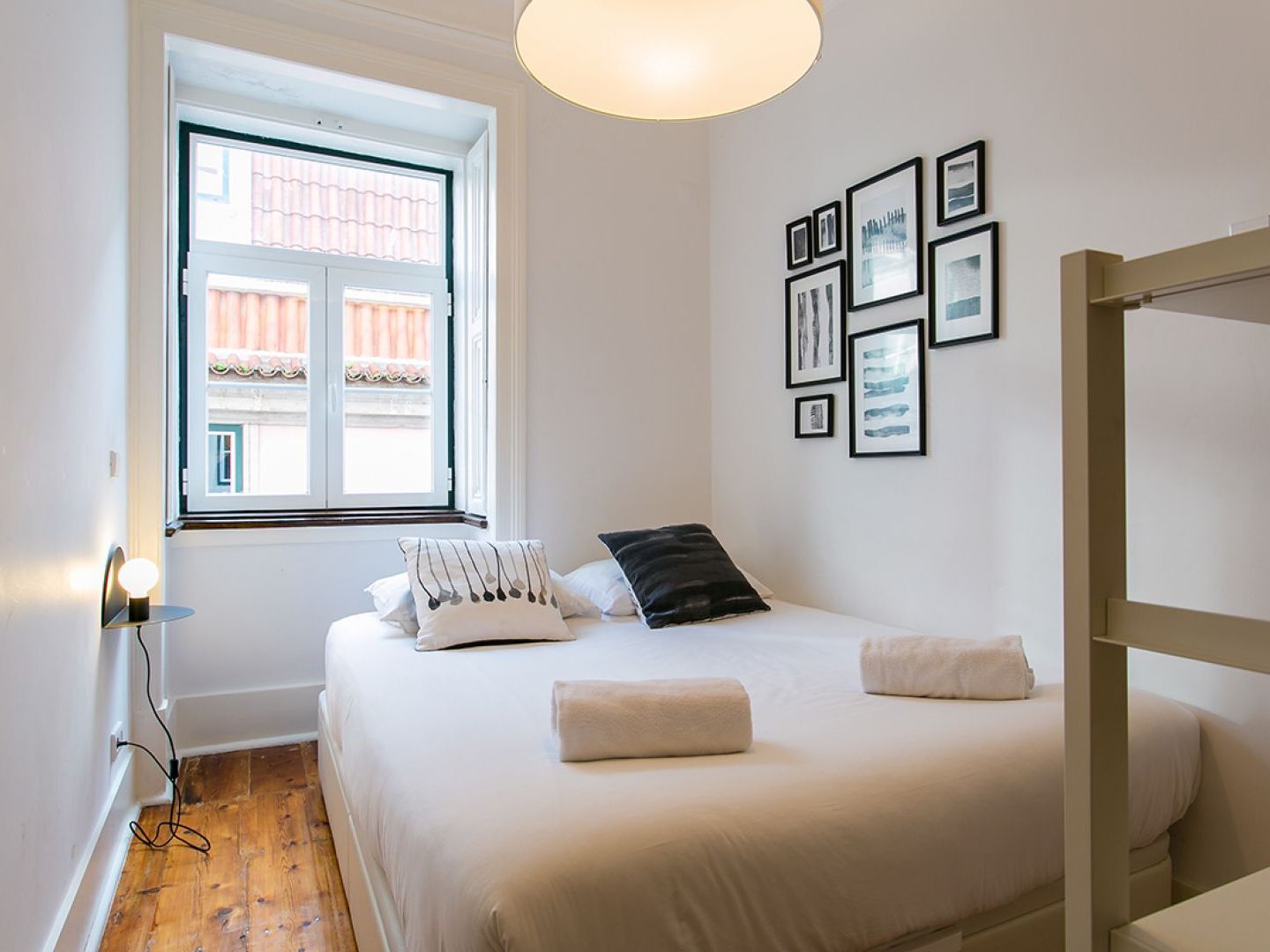 Joivy Splendid 2Br Flat In Bairro Alto, Nearby Luis De Camoes Square Apartment Lisbon Luaran gambar